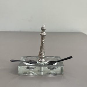 Salt / pepper and spoon